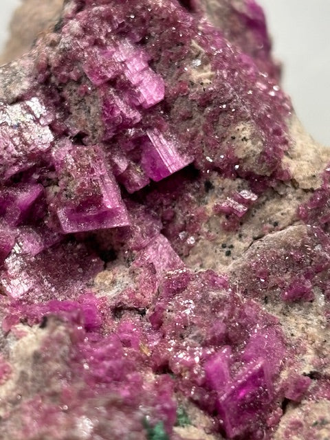 Cobaltocalcit mit Kolwezit Kristalle in sehr guter Qualität, Kongo, Erythrin, Cobalt Calcit Kobalt, Cobaltblüte, Cobaltcalcit Kobaltodolomit Rosasit Kobalt-Calcit Sphärocobaltit