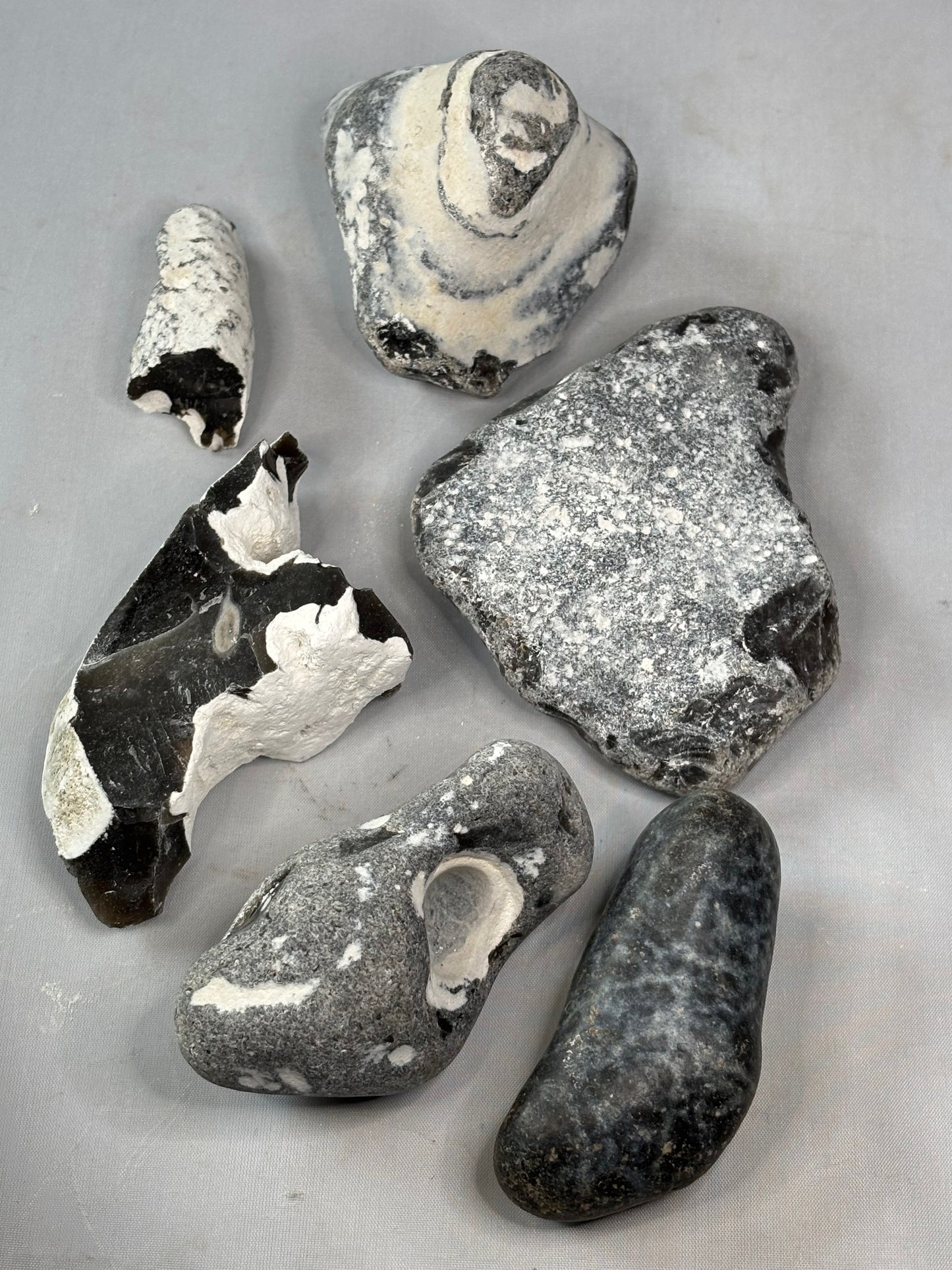 Flint Feuerstein Rohsteine Ostsee, naturbelassen & in bester Qualität