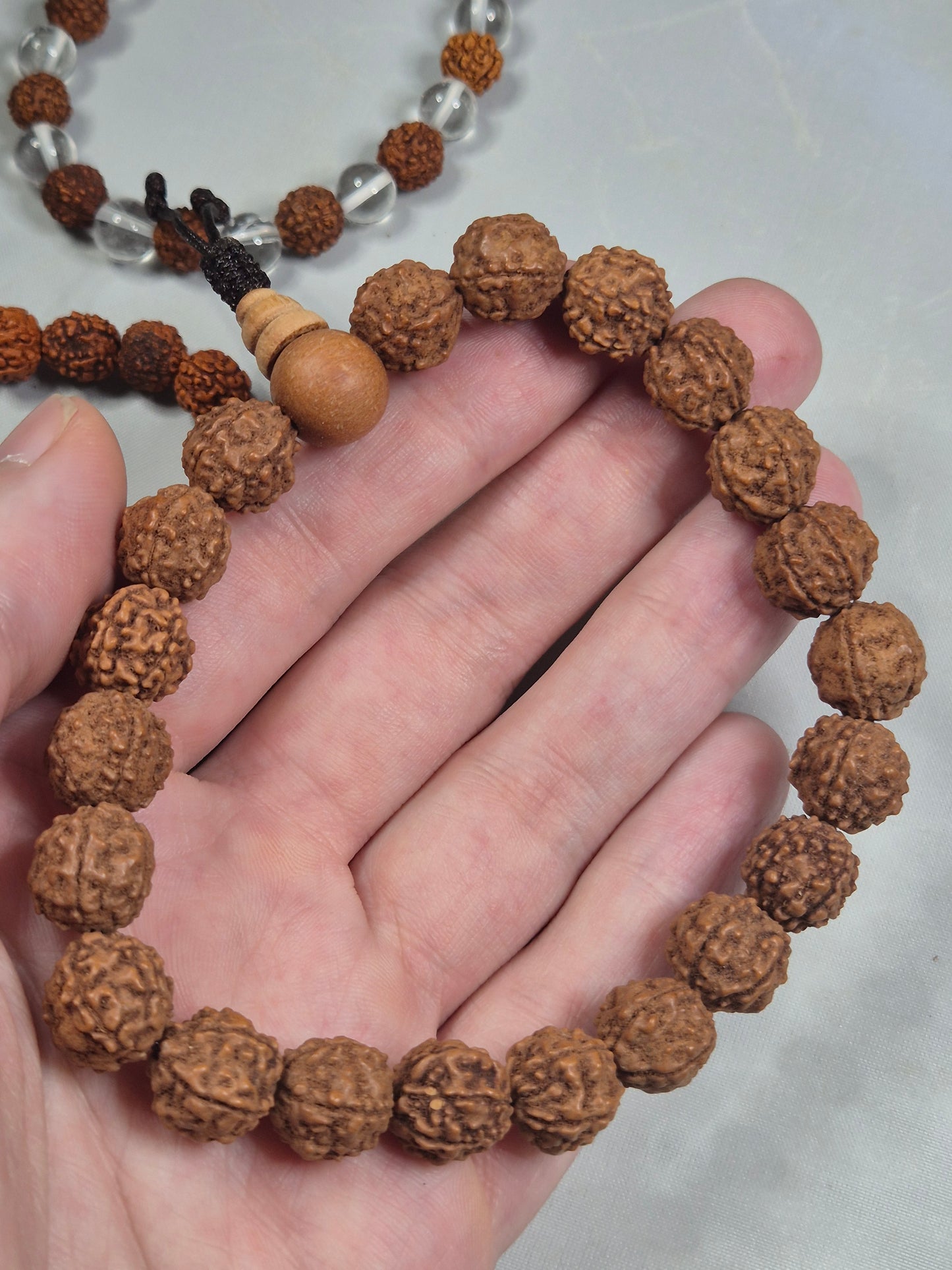 Rudraksha Armband, in bester Qualität, Größenverstellbar 3 verschiedene Variationen Mala Armband, Bergkristall Himalaya Tibet