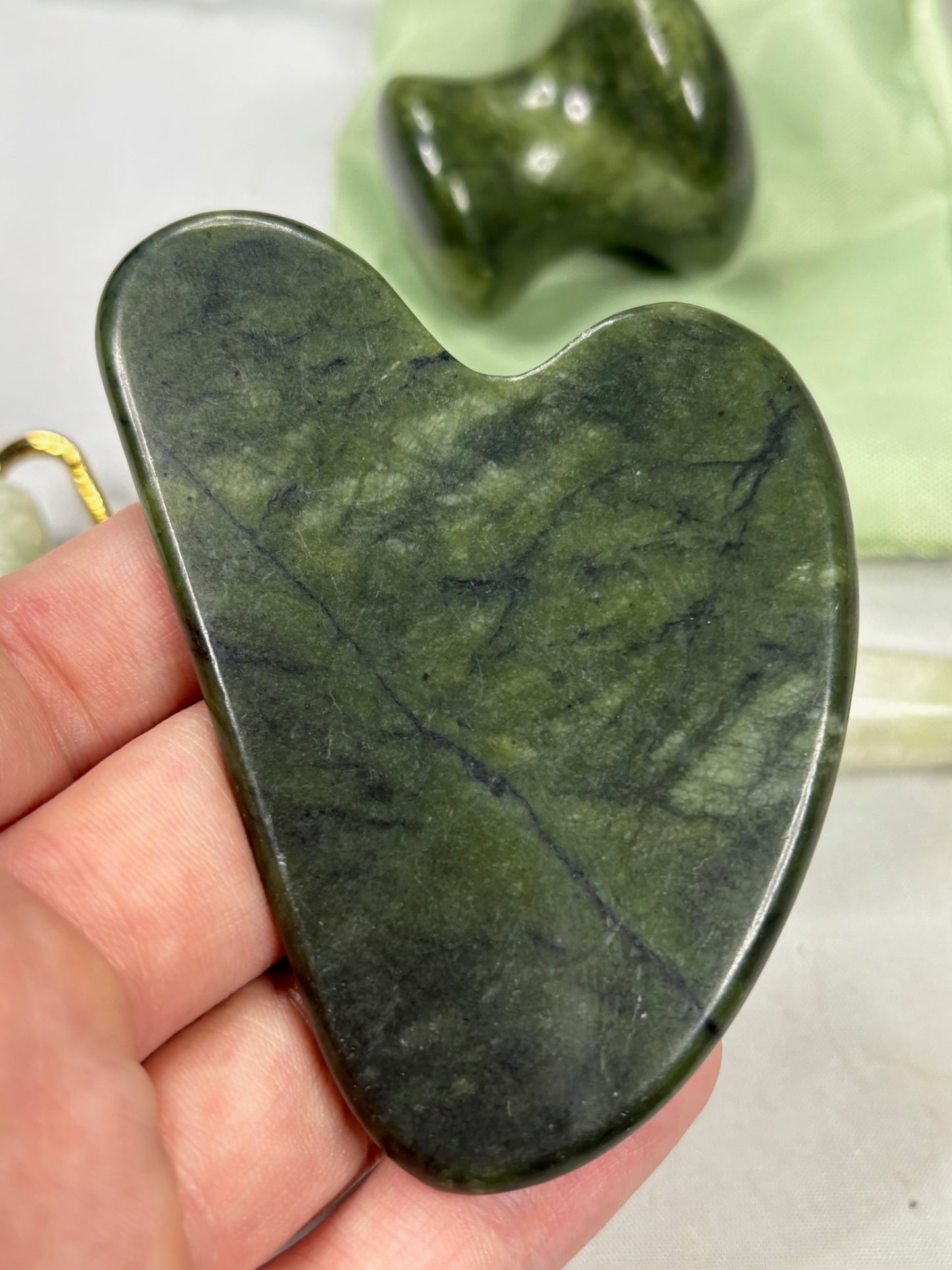Edelsteinmassage Gua Sha, Massageroller, Massagepilz Jade, Massage Roller Jade, Massage Pilz