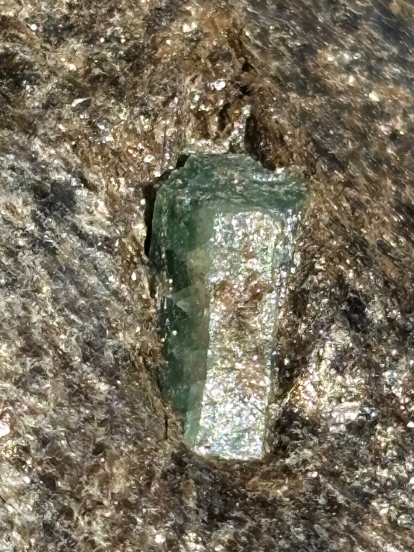 Smaragd Kristalle auf Matrix Habachtal, Salzburg Österreich, beste Qualität