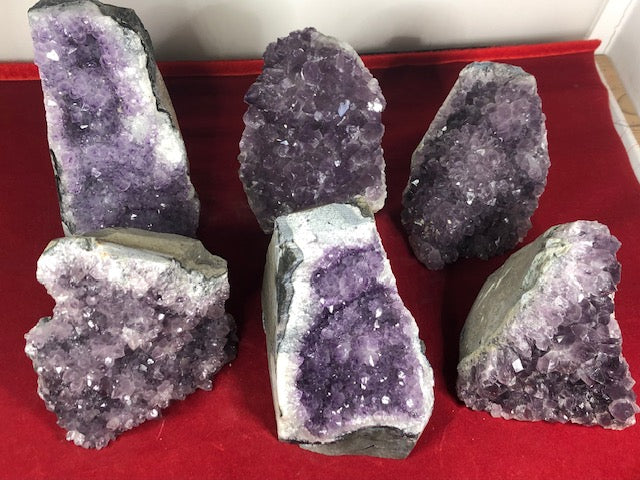Amethyst Drusenstück groß & freistehend, beste Qualität