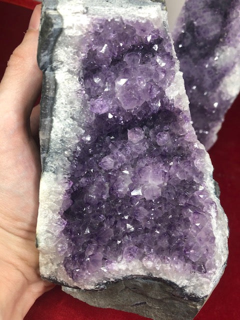 Amethyst Drusenstück groß & freistehend, beste Qualität