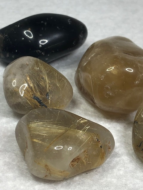 Rutilquarz, Naturcitrin & Rauchquarz | Premium Trommelsteine