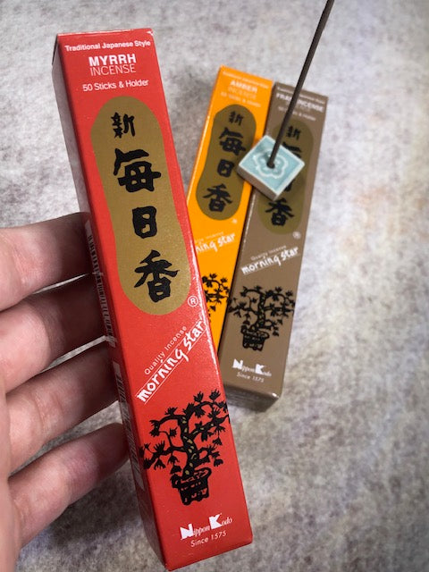 Japanische Räucherstäbchen Morning Star – Nippon Kodo harzige Sorten Weihrauch, Bernstein oder Myrrhe