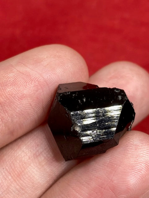 Schwarze Turmalin Kristallstufen mit Endflächen in bester Qualität, naturbelassen, Rauchquarz, Bergkristall, Quarz, Feldspat