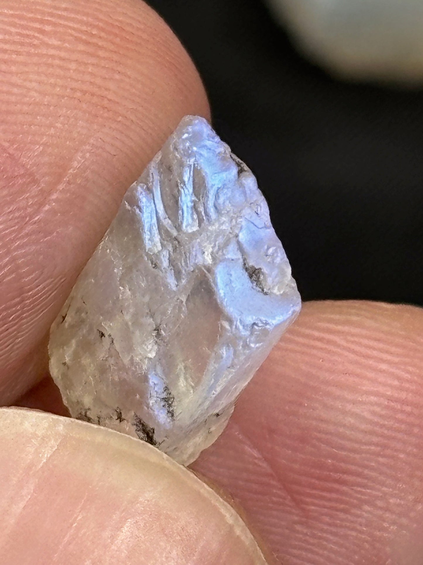 Mondstein & Sonnenstein Rohsteine in Facettierqualität