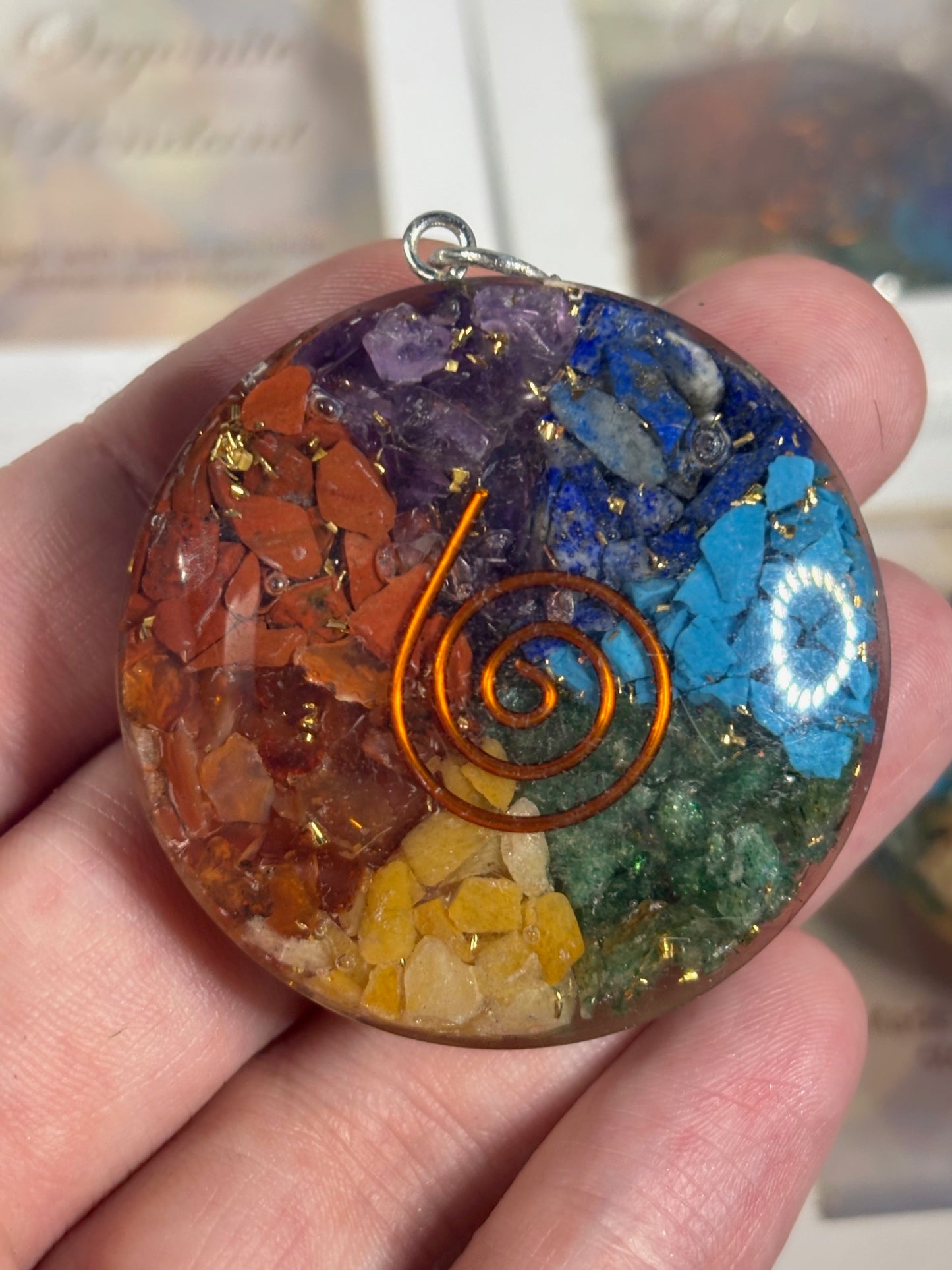 7 Chakra Orgon Anhänger, in bester Qualität, verschiedene Varianten rund oder herzförmig, Orgonit Schlüsselanhänger Wilhelm Reich