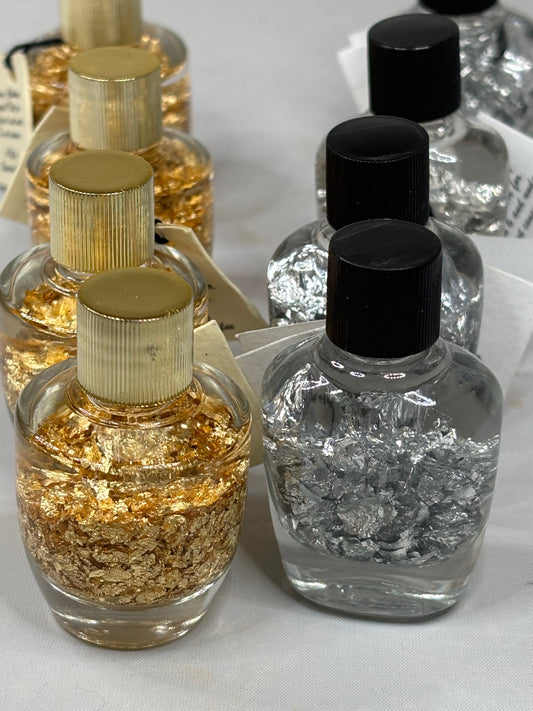 Gold oder Silber in bruchsicherem Glas, Brasilien Blattgold Blattsilber