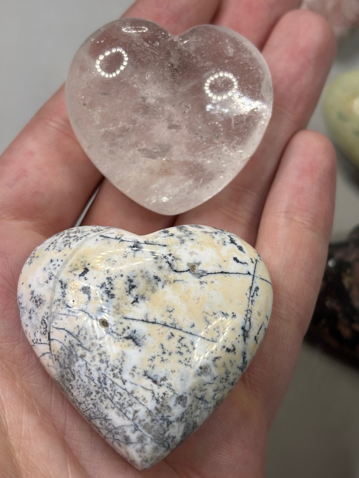 Edelsteinherzen gemischt ca. 50mm, in bester Qualität Rhodonit Quarz Bergkristall Chrysopras Jaspis Achat & viele mehr Edelstein Herz