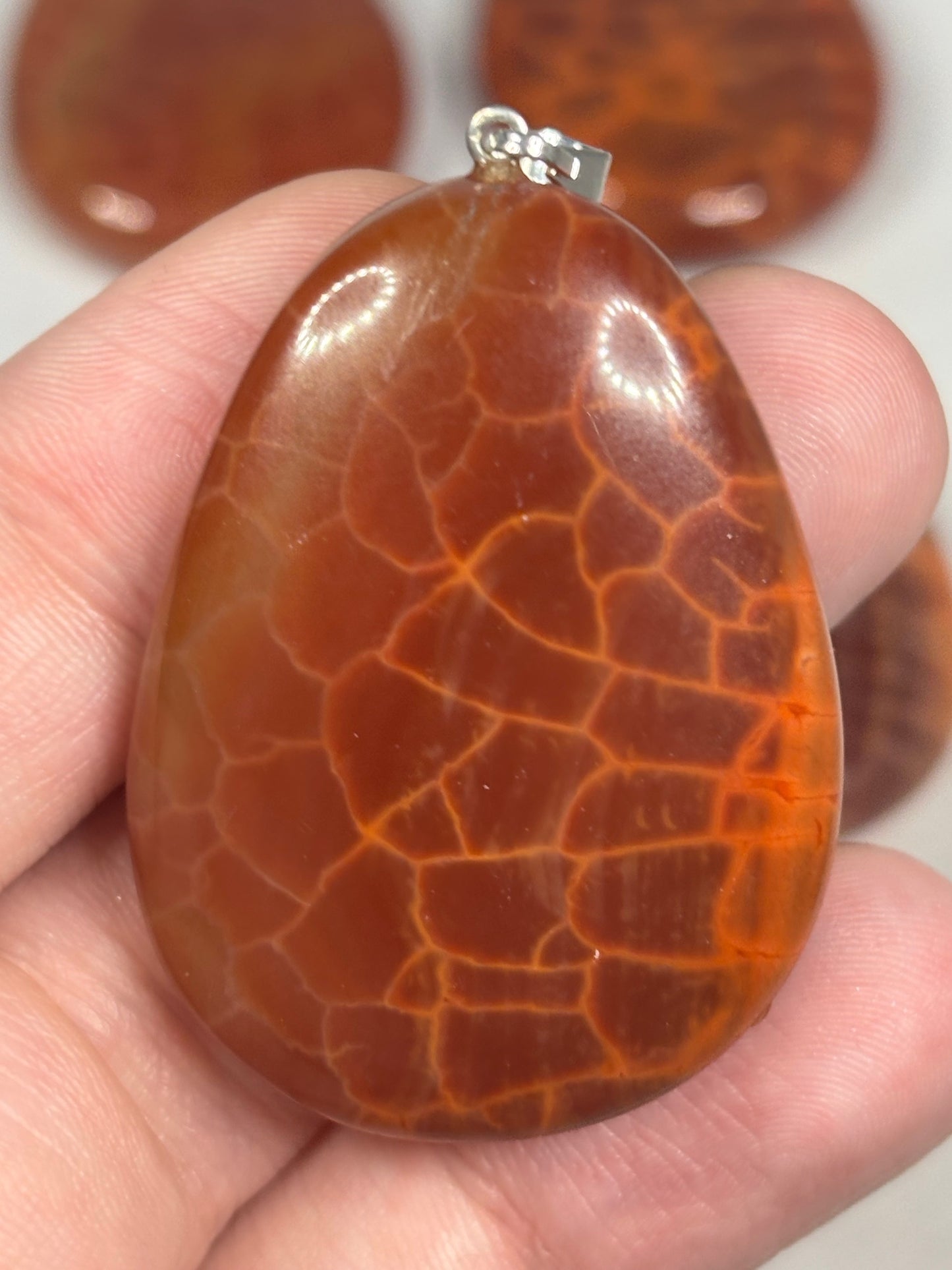 Feuerachat Anhänger in sehr guter Qualität