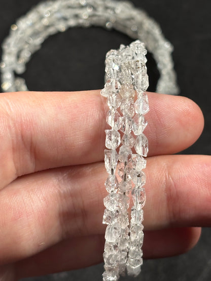 Herkimer Diamant Armband, größenverstellbar, UV aktiv Petroleum Quarz, Glühwürmchen Quarz