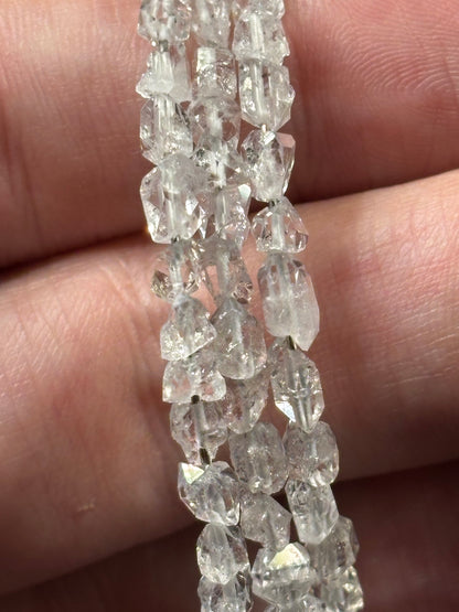 Herkimer Diamant Armband, größenverstellbar, UV aktiv Petroleum Quarz, Glühwürmchen Quarz