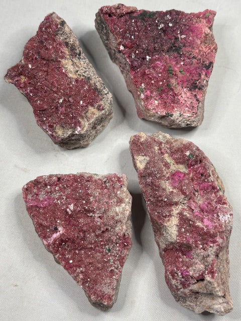 Cobaltocalcit mit Kolwezit Kristalle in sehr guter Qualität, Kongo, Erythrin, Cobalt Calcit Kobalt, Cobaltblüte, Cobaltcalcit Kobaltodolomit Rosasit Kobalt-Calcit Sphärocobaltit