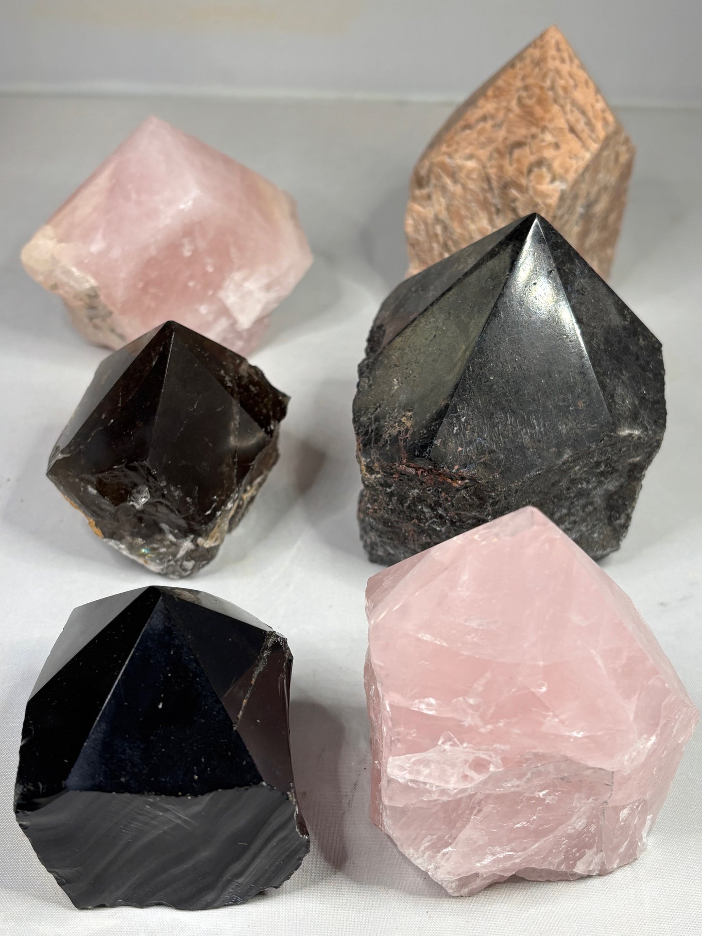 Halbpolierte Spitzen Freiformen, Turmalin Rauchquarz Rosenquarz Obsidian Adular (Mondstein) verschiedene Sorten