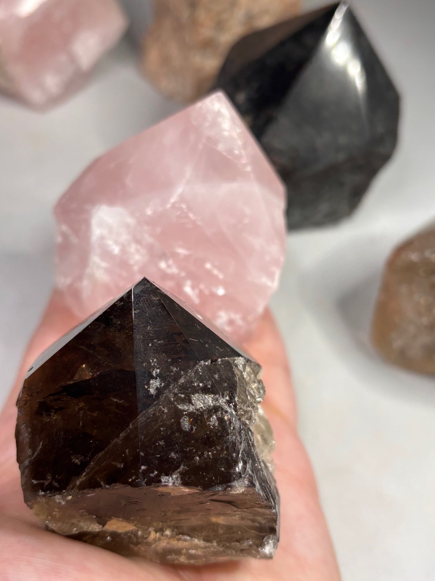 Halbpolierte Spitzen Freiformen, Turmalin Rauchquarz Rosenquarz Obsidian Adular (Mondstein) verschiedene Sorten