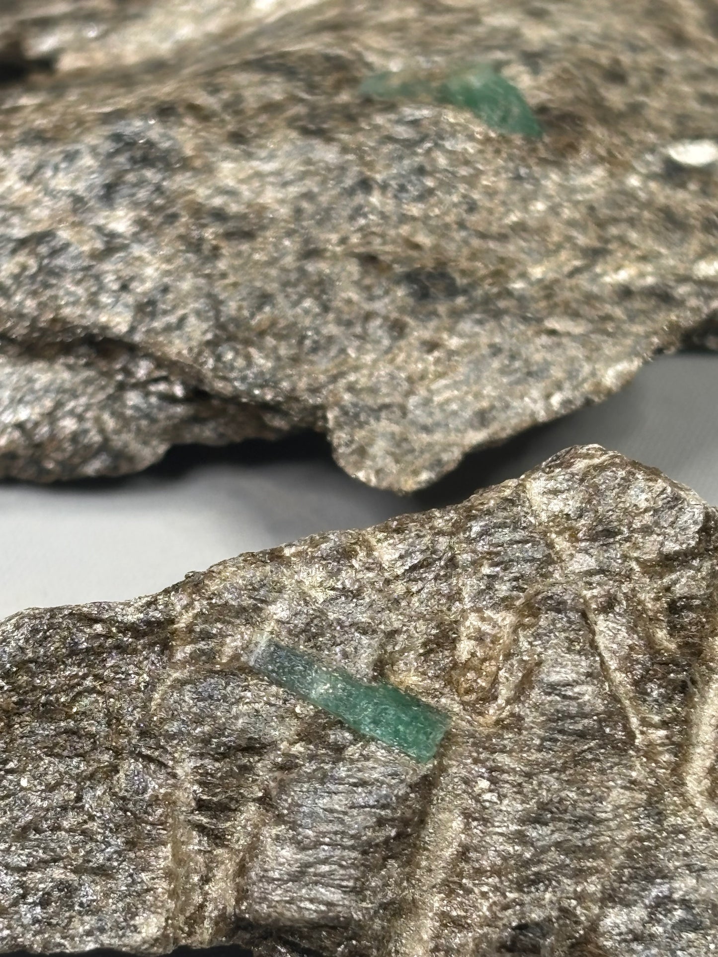 Smaragd Kristalle auf Matrix Habachtal, Salzburg Österreich, beste Qualität