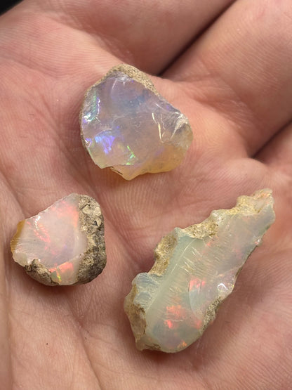 Welo Opal verschiedene Größen, beste Qualität Edelopal