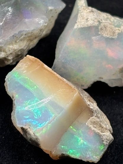 Welo Opal verschiedene Größen, beste Qualität Edelopal