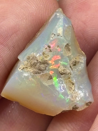 Welo Opal verschiedene Größen, beste Qualität Edelopal