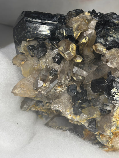 Turmalin schwarz, Rauchquarz & Hyalith (UV-aktiv) Kristallstufe XXL (ca. 5,1Kg), beste Qualität Schörl Museum Morion Glasopal