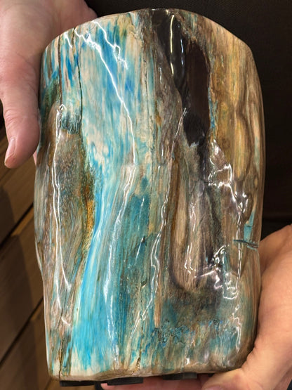 Versteinertes Holz mit Chrysokoll auf allen Seiten hochglanzpoliert, XL (ca. 7 Kg) in bester Qualität, Collawood Kupfermineralien Museumsstück Rarität fossiler Baumstamm Garut Java Indonesien