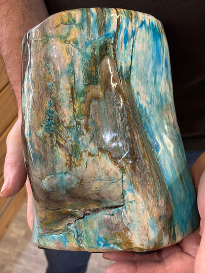 Versteinertes Holz mit Chrysokoll auf allen Seiten hochglanzpoliert, XL (ca. 7 Kg) in bester Qualität, Collawood Kupfermineralien Museumsstück Rarität fossiler Baumstamm Garut Java Indonesien