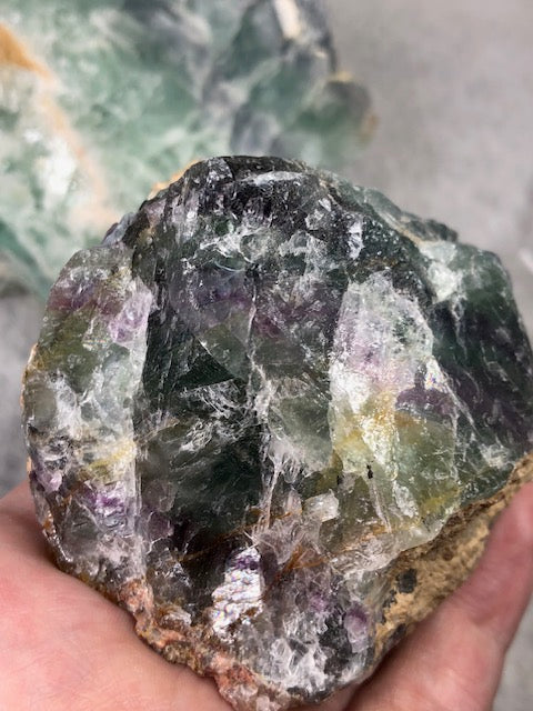 Fluorit Rohsteine (z.T UV) in sehr guter Qualität, Regenbogenfluorit