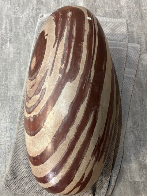 Shiva Lingam XXL ca. 65 Kg, hochglanzpoliert in bester Qualität Museumsstück