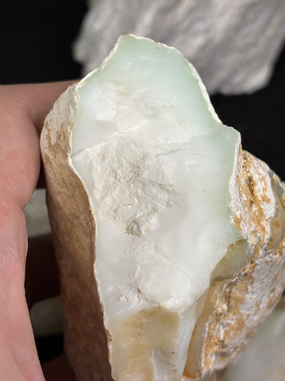 Kascholong Rohsteine Opal weiß, Edelsteinqualität Milchopal Porzellanopal