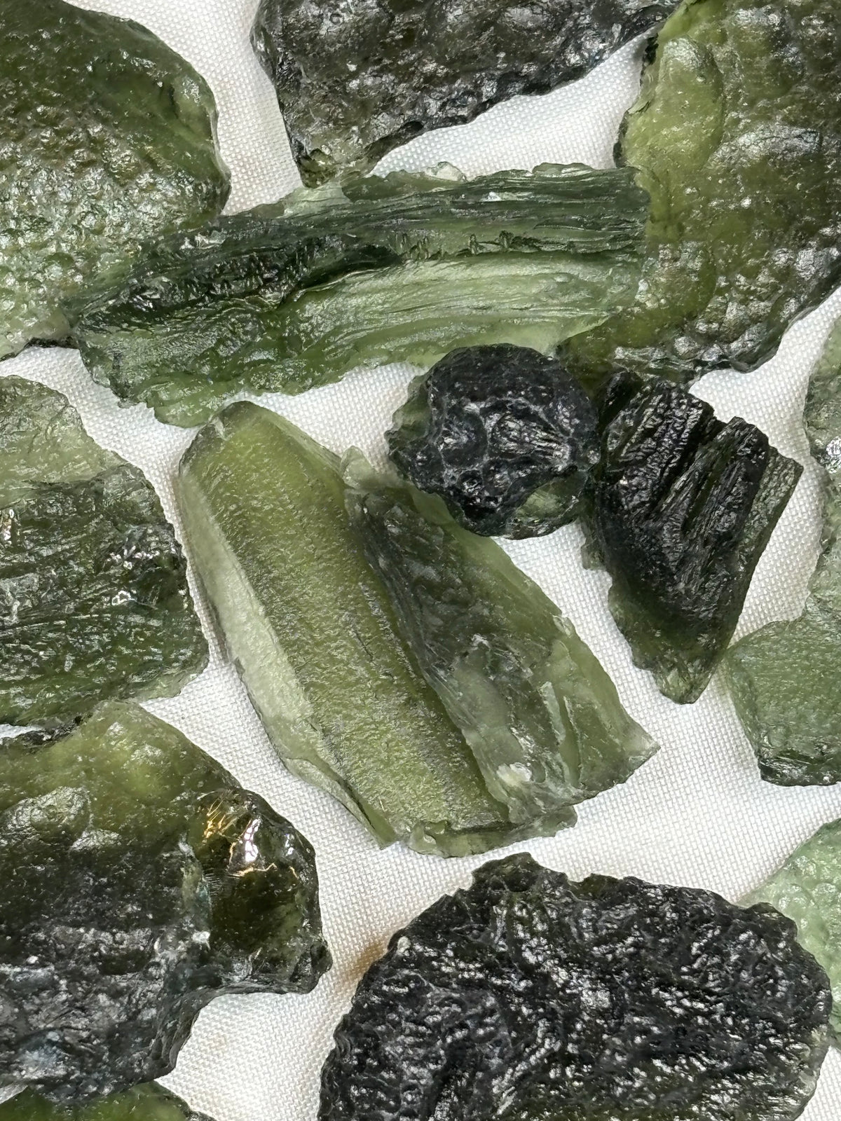 Echte Moldavite in Premium-Qualität – Seltene Tektite aus Museums-Mine Rarität aus Südböhmen + Zertifikat