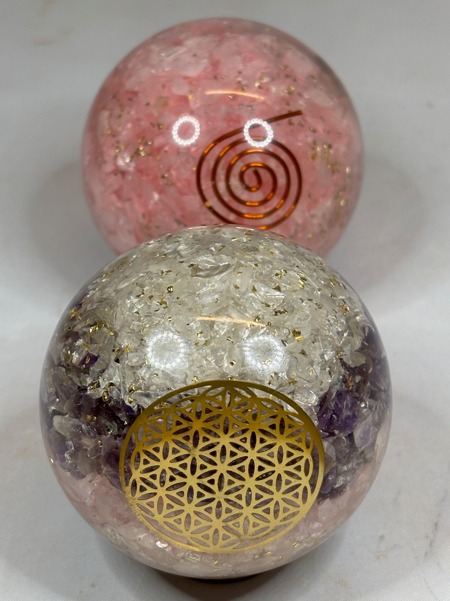 Orgon Kugel, Rosenquarz oder goldenes Dreieck (Amethyst, Bergkristall & Amethyst) Orgonit Wilhelm Reich