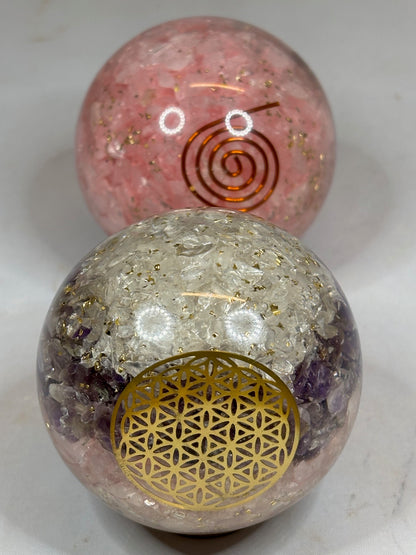 Orgon Kugel, Rosenquarz oder goldenes Dreieck (Amethyst, Bergkristall & Amethyst) Orgonit Wilhelm Reich