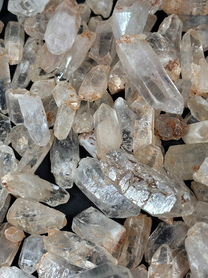 Bergkristall Spitzen Besalampy Madagaskar: Teilweise Szepter- & Herkimer-Formen
