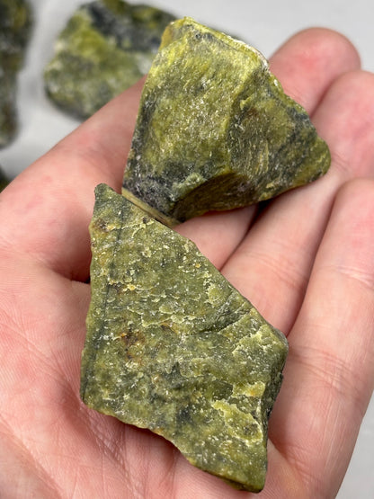Serpentinit Rohsteine, Schlangenstein afrikanische Jade Serpentin