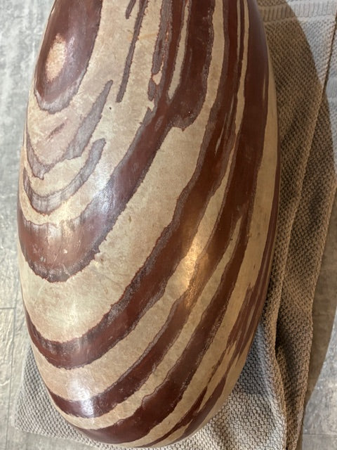 Shiva Lingam XXL ca. 65 Kg, hochglanzpoliert in bester Qualität Museumsstück
