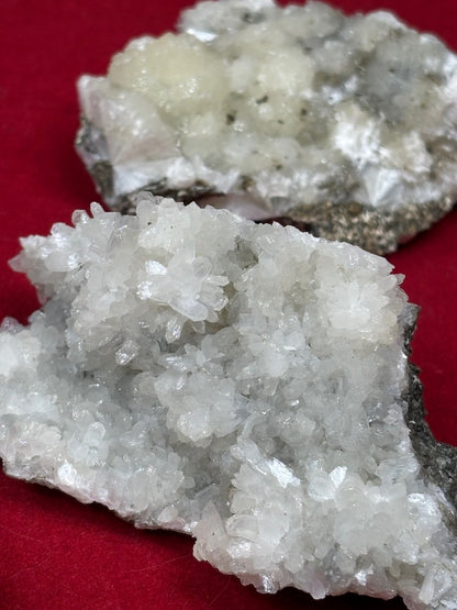 Stellerit Kristalle in bester Qualität, Dyer Quarry USA, Zeolitmineralien Rarität, Zeolith