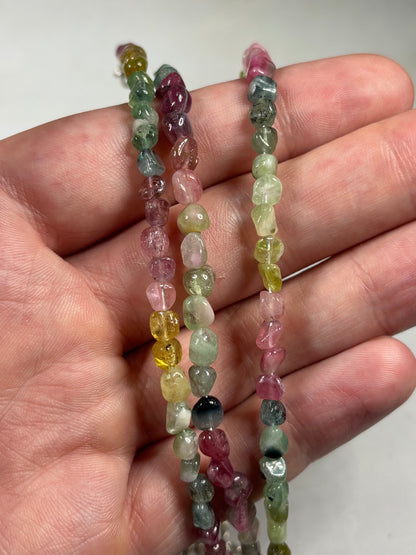 Buntes Turmalin Armband – Größenverstellbar (Regenbogen-Turmalin)